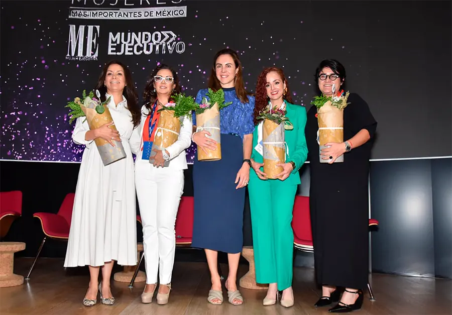 Cumbre 200 Mujeres, imagen 1